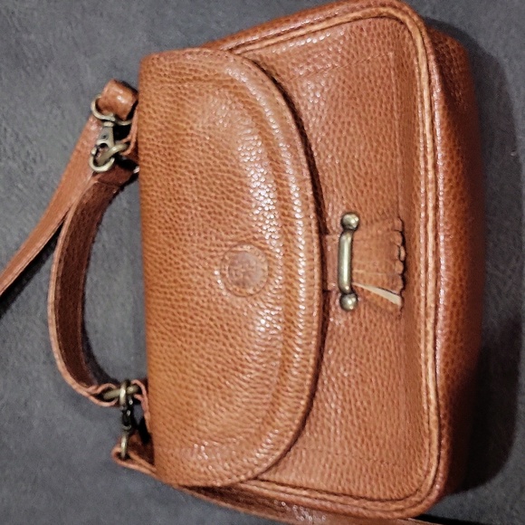 Perry Ellis Portfolio Purse - Picture 2 of 9